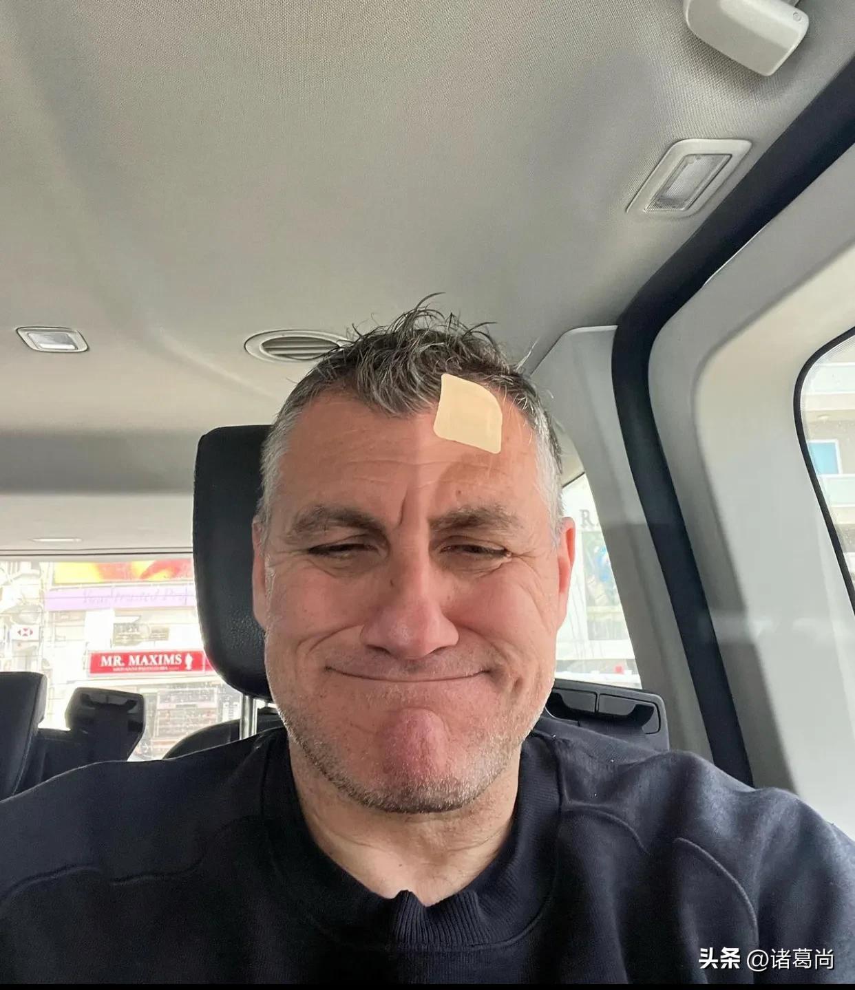 曾经的男模军团，意大利世界杯球服变革