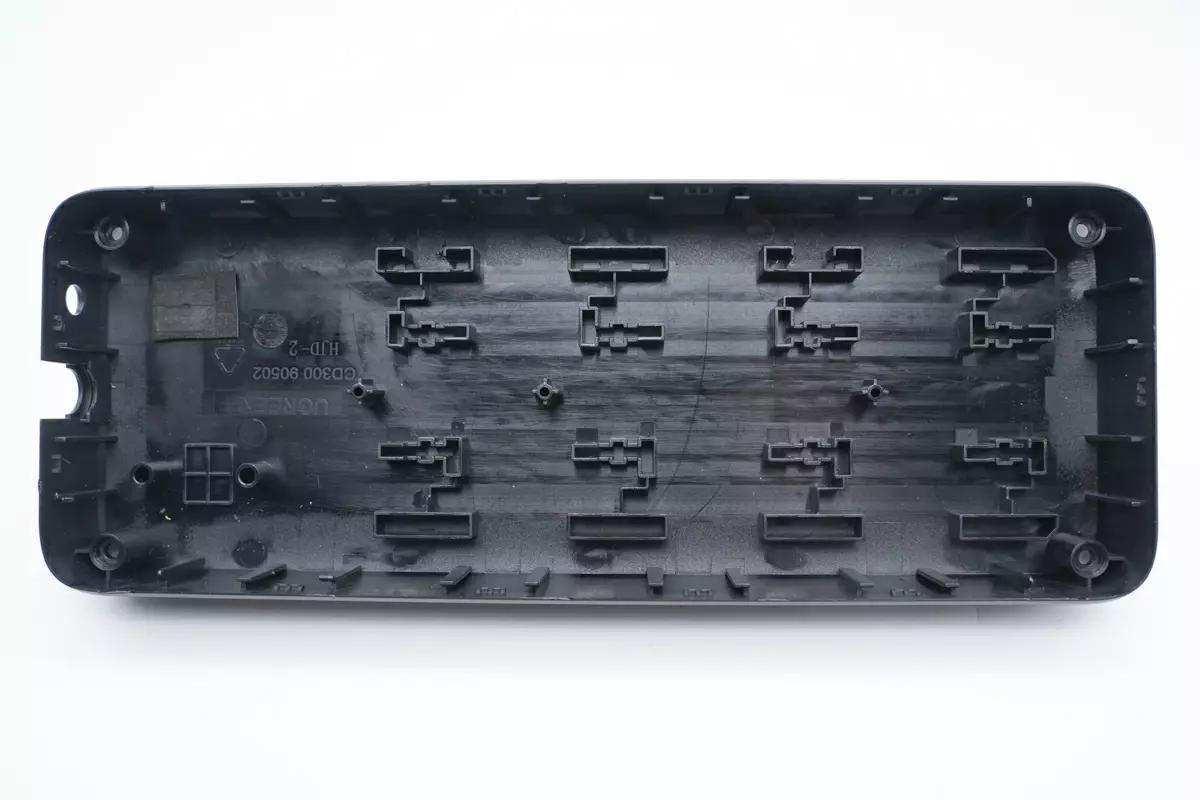 防雷插座拆解,插座10位绿联