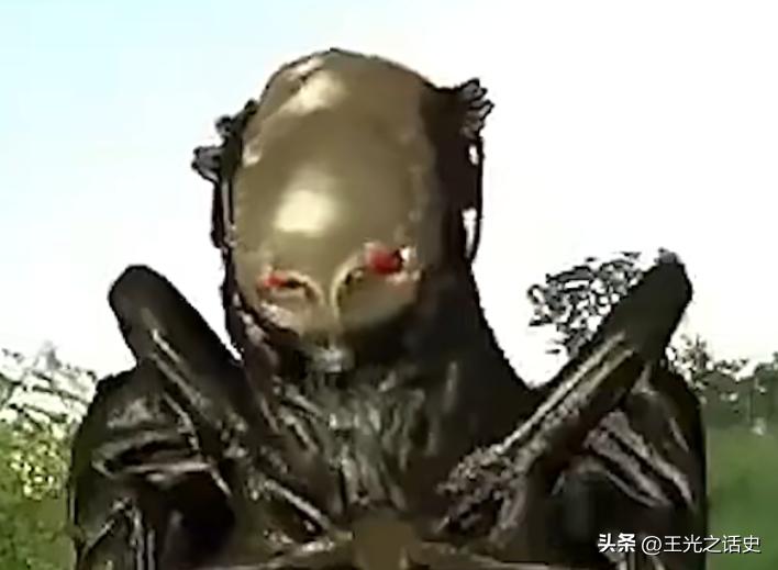 特效五毛钱，剧情雷人扯淡，可是非洲人只看尼莱坞