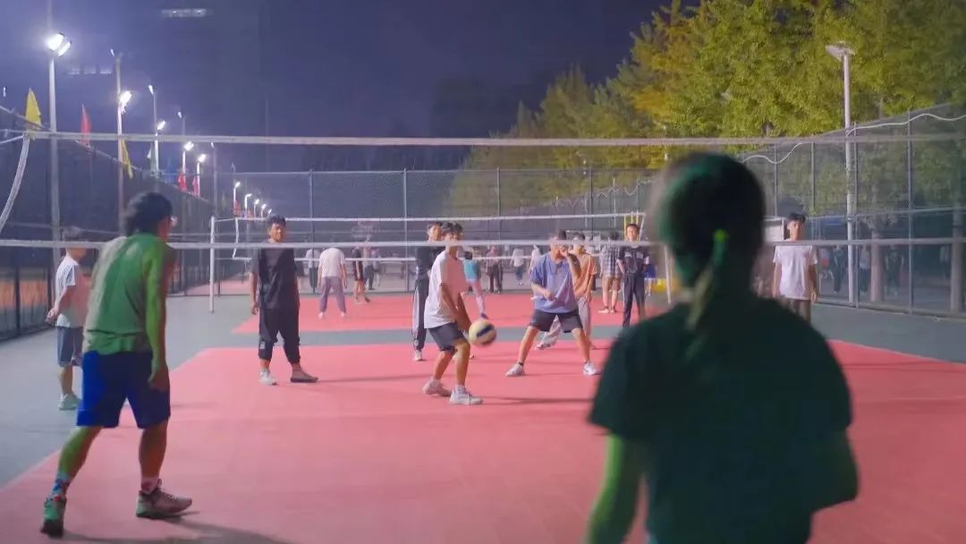 在校vs工作,在校vs校外