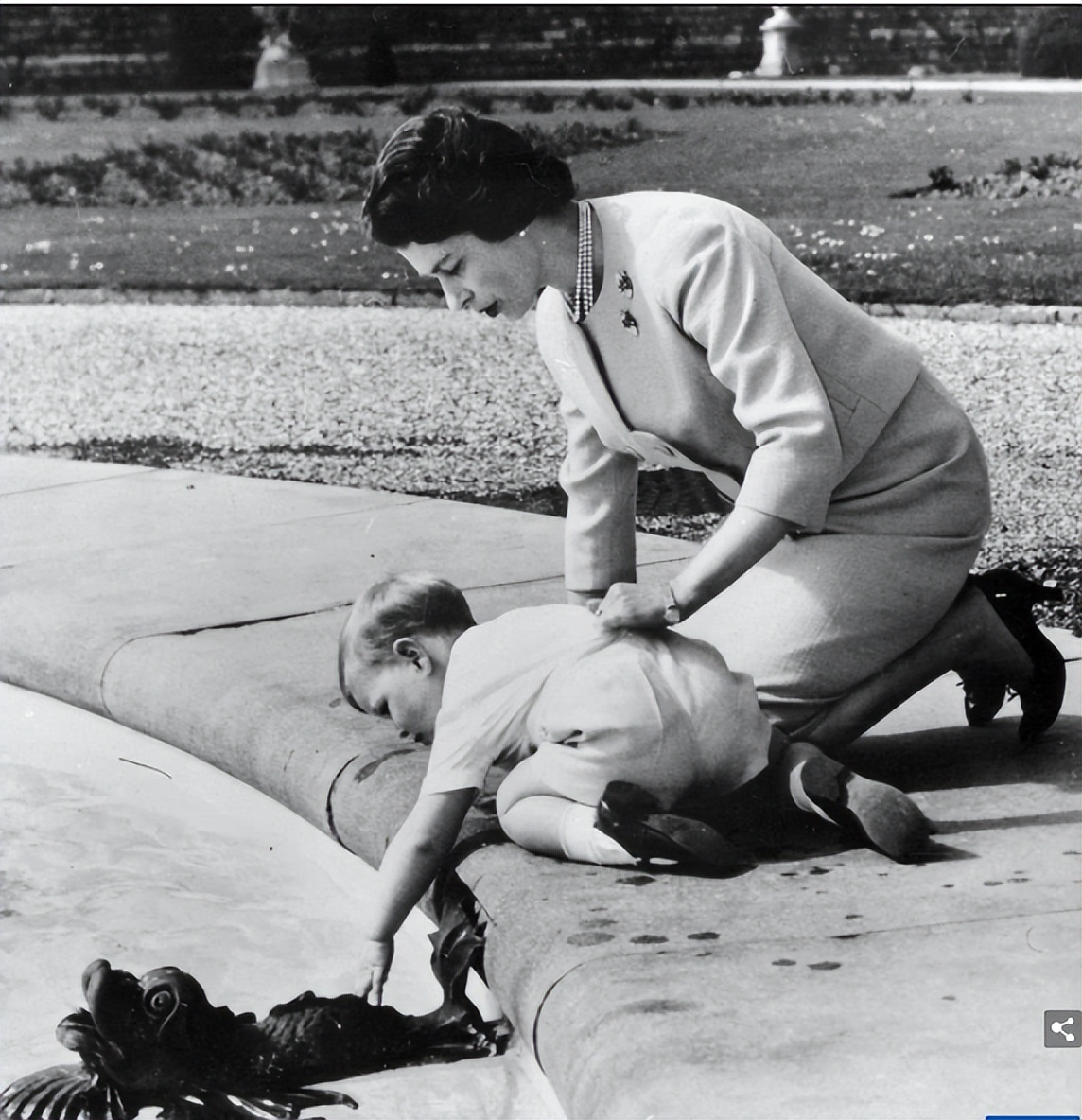 登基70周年！每年一张照片带你回顾女王的传奇人生