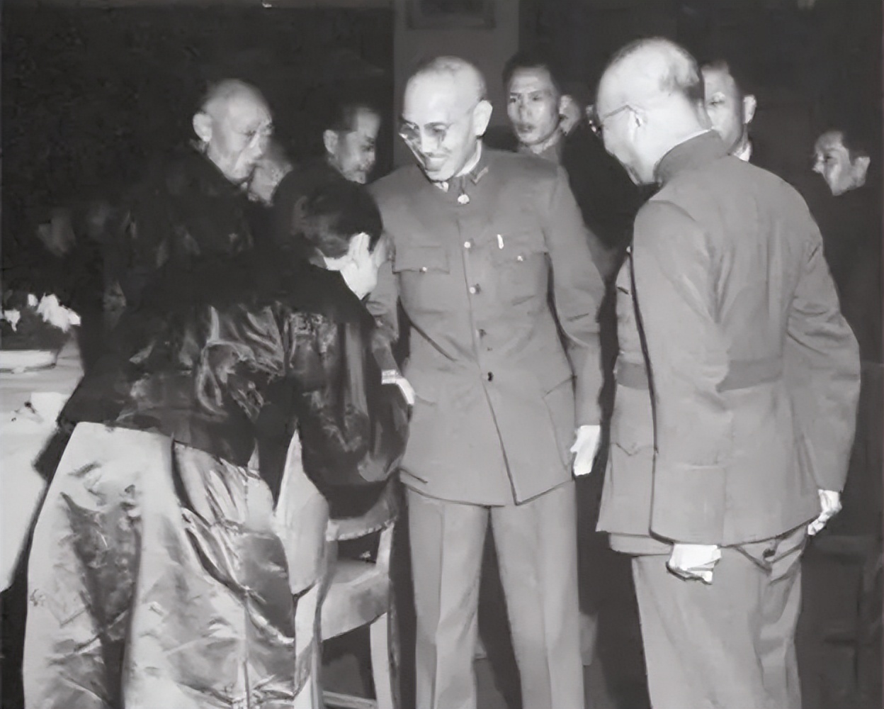 江一平坐牢真相,江一平最后的结局