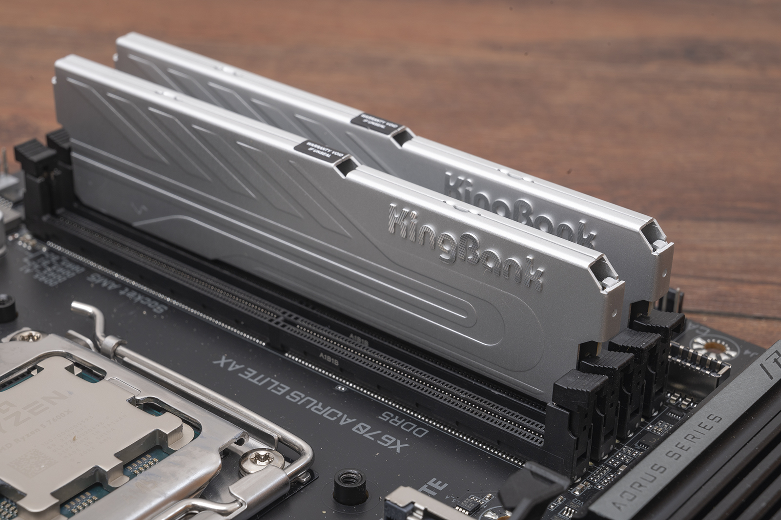 金百达ddr5银爵和黑甲内存区别,金百达银爵ddr5内存条怎么样