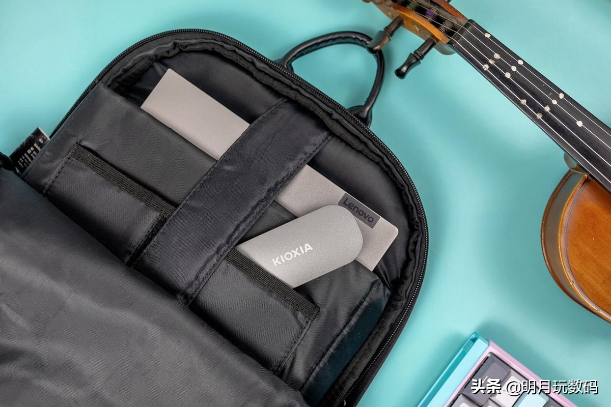 铠侠xd10移动固态硬盘表面太烫,固态硬盘铠侠xd10