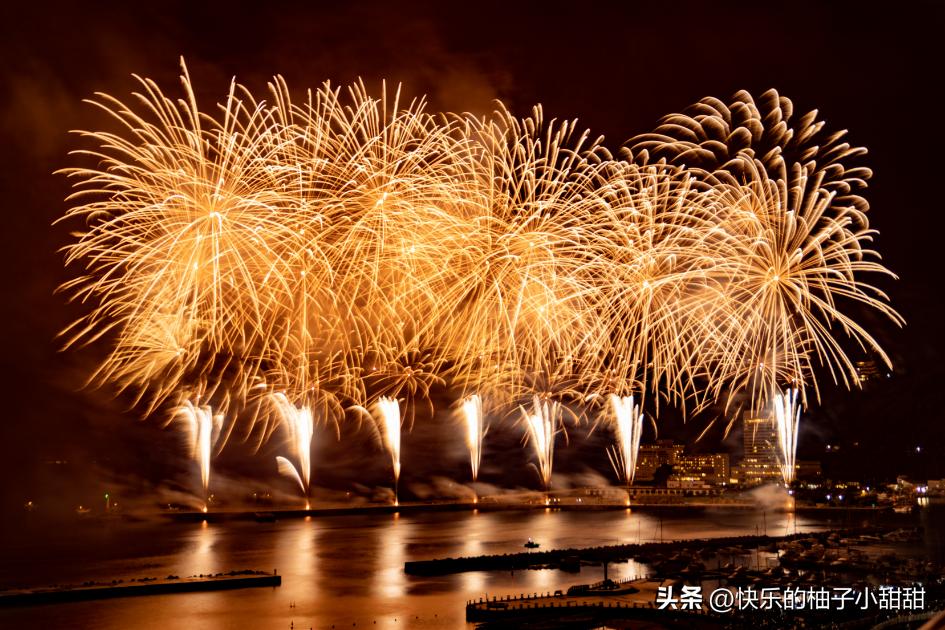 海水不输冲绳，这座青春背后的小城，夏日烟花又封神了！