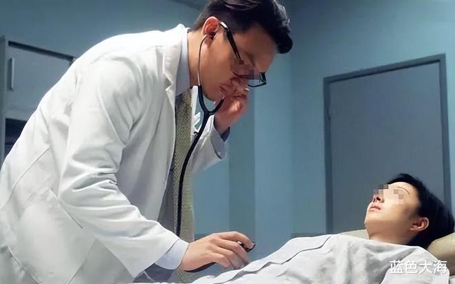 男护士拍女病人*处私**要挟发生性关系,网友:医院成性骚扰重灾区?