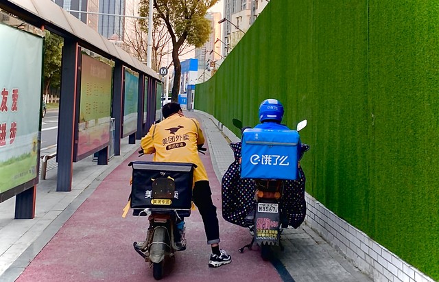 西安疫情外卖小哥最新事件,疫情期间外卖小哥生存现状