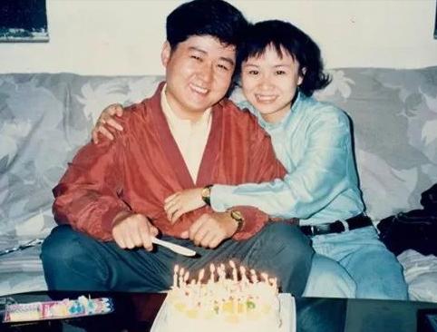 孟凯的沉浮史：从餐饮首富到海外躲债，揭秘湘鄂情巨亏5.6亿背后