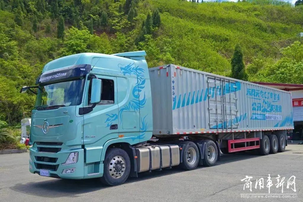 东风天龙gx有没有前四后八,长途奔袭300公里视频