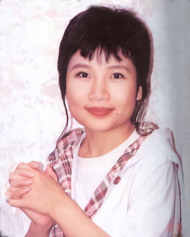 54岁李娜出家前视频,李娜52岁