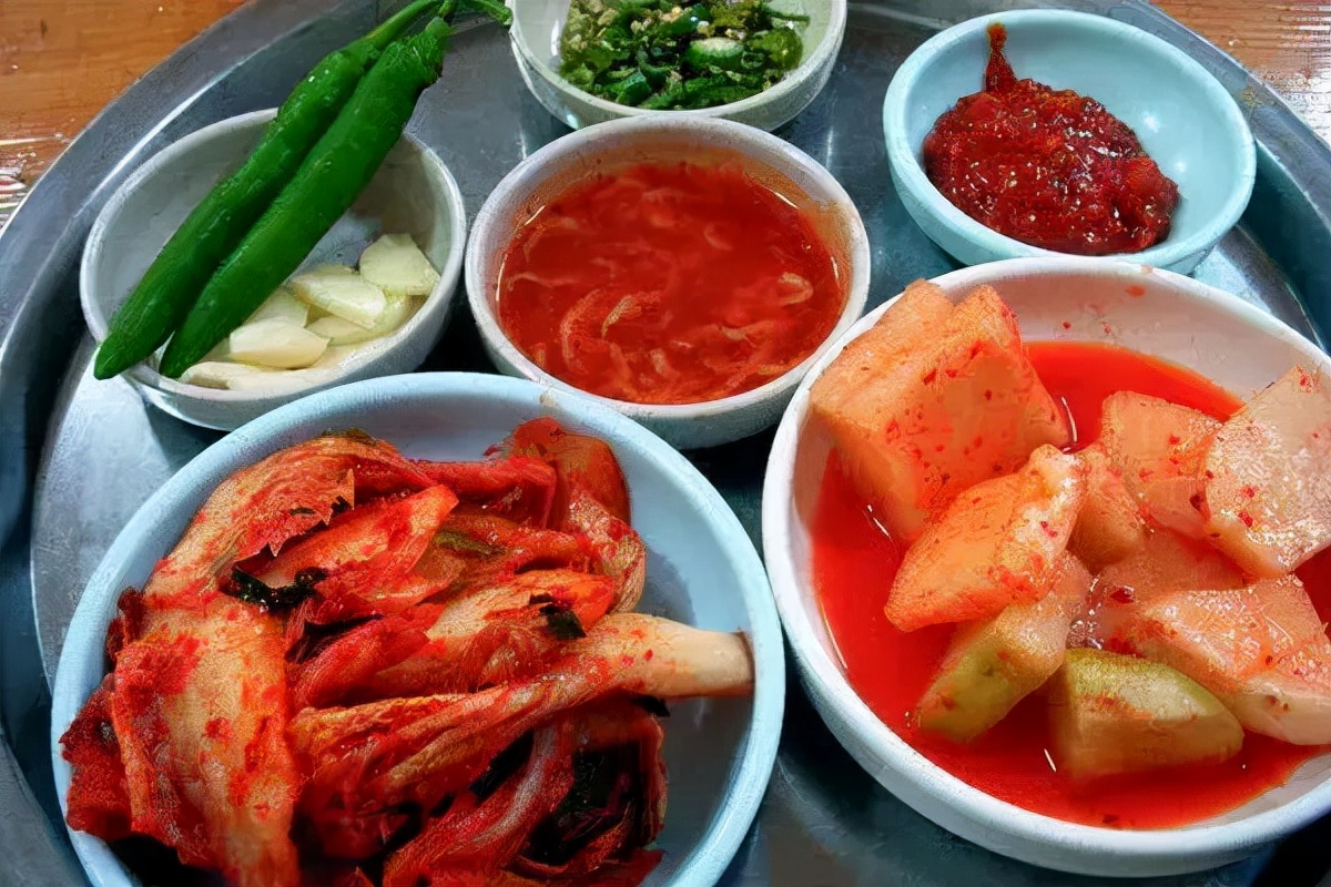 韩国队吐槽饭菜,韩国队吐槽饭不好吃