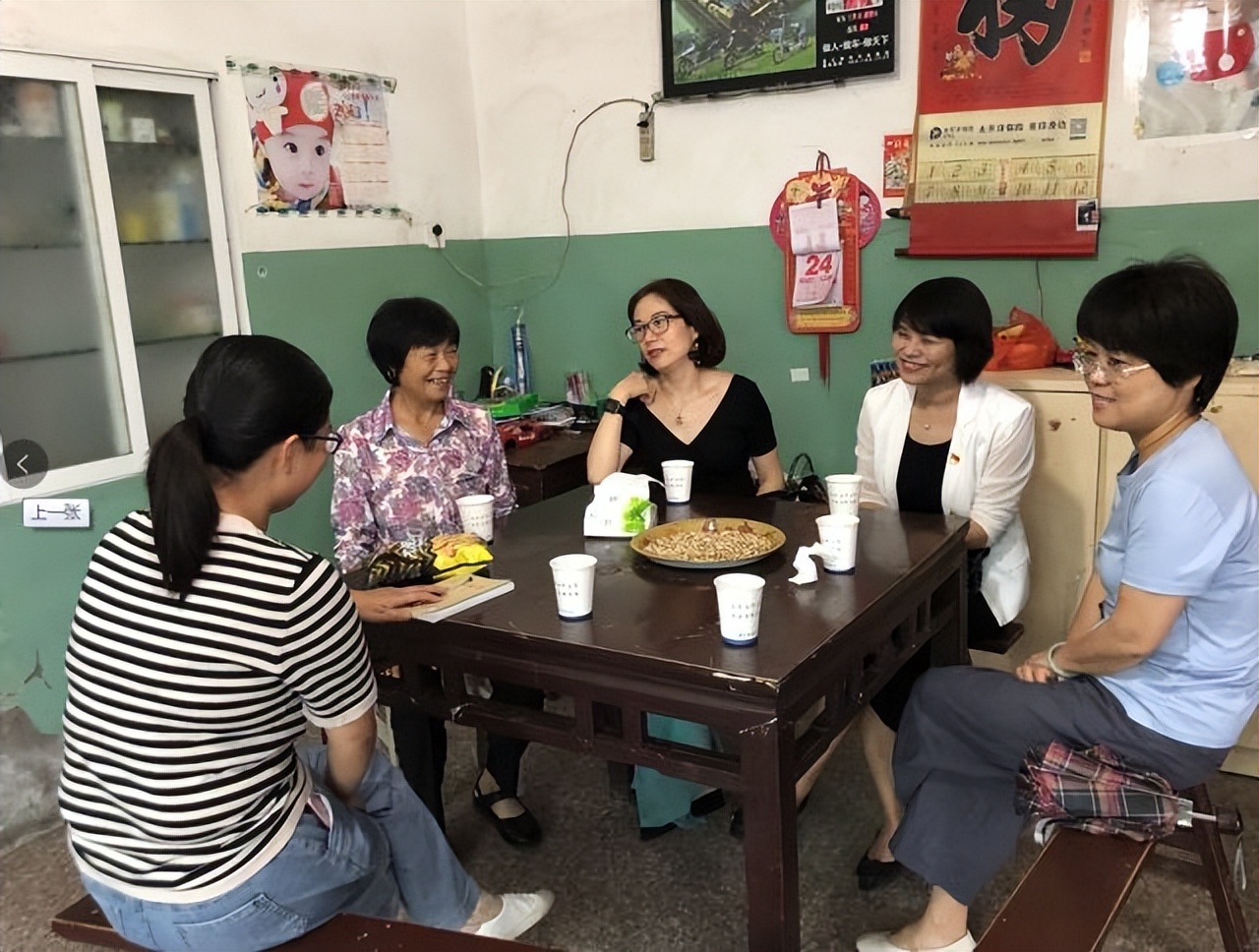 公务员的内调动容易吗,公务员岗位调动容易么