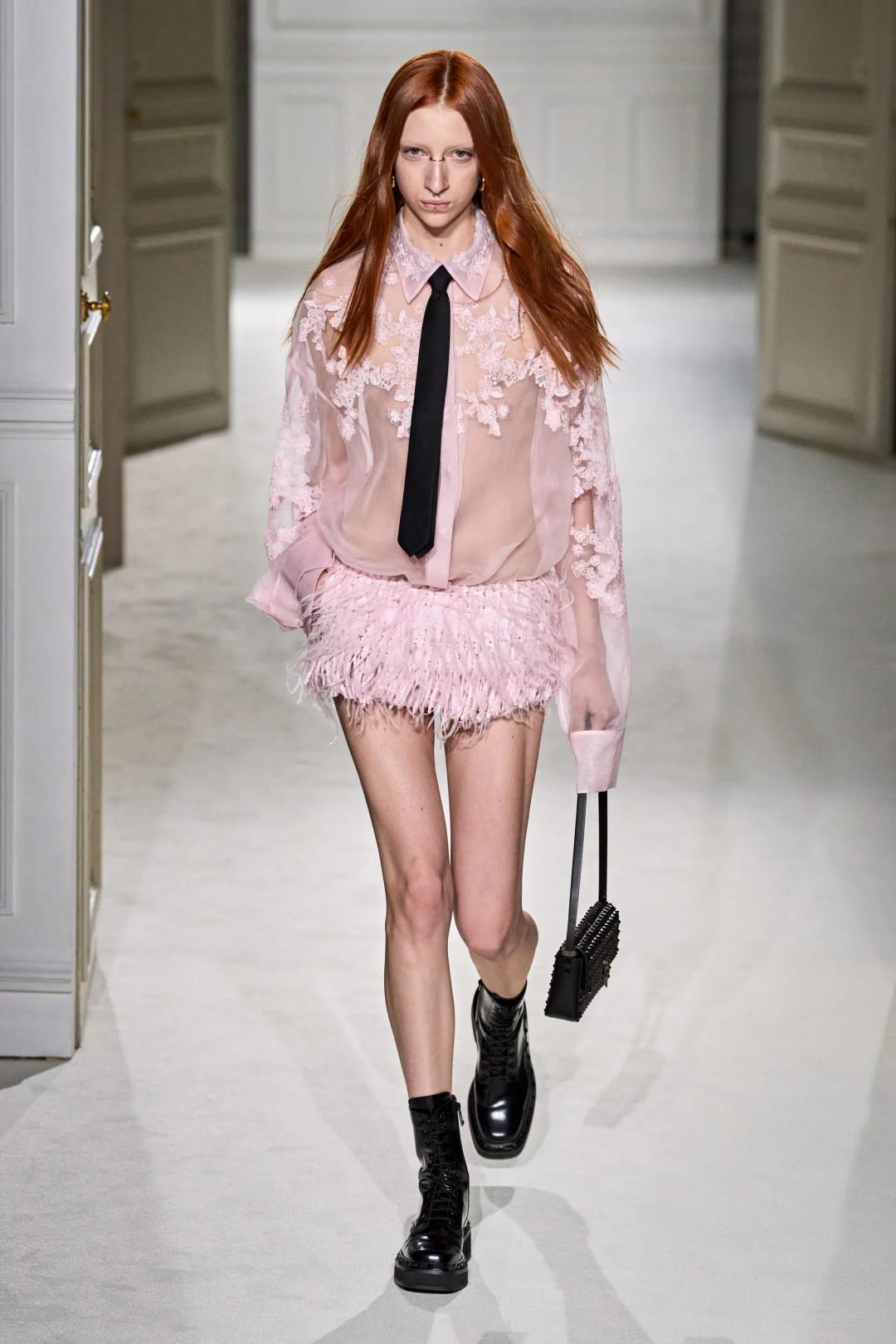 2023秋冬伦敦时装周收官,2022秋冬巴黎时装周什么时候开始