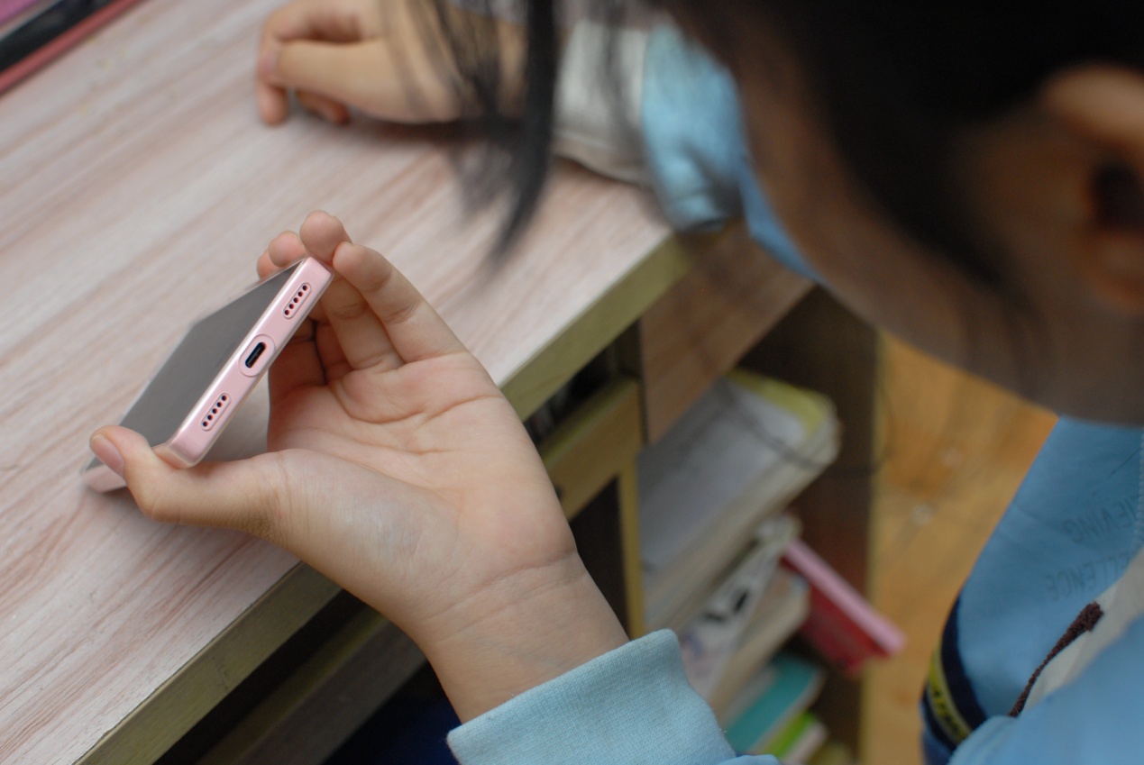 最新多亲qin3ultra测评,多亲qin3pro全面屏游戏测评