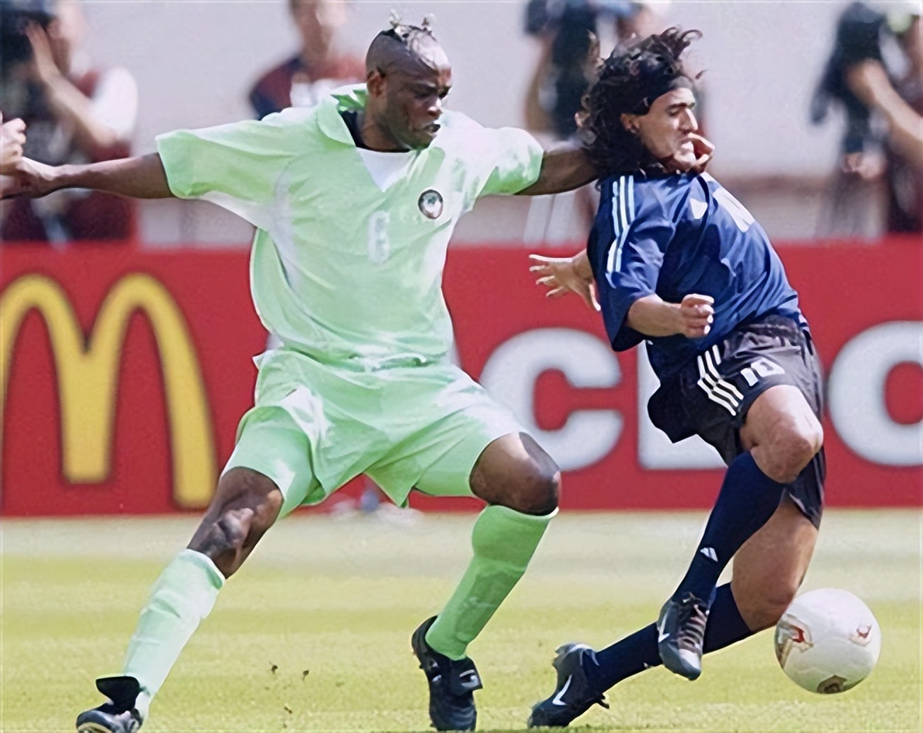 在国米忽悠教练，赴米兰自讨苦吃，亨利眼中最棘手的对手思路清奇