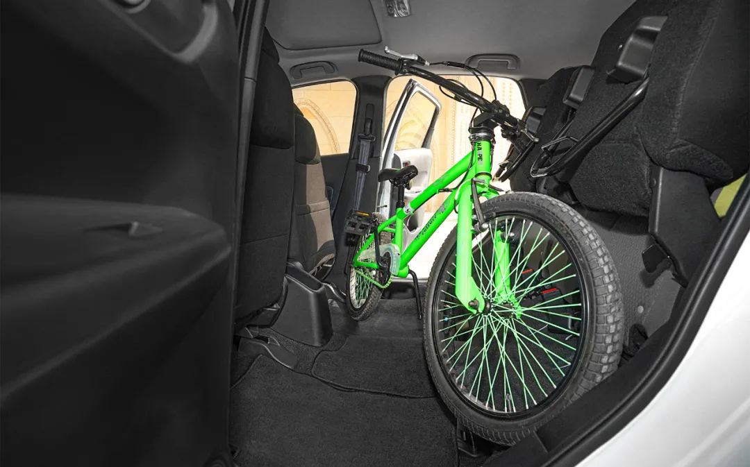 本田飞度第四代车主感受,为什么那么多年轻人喜欢飞度