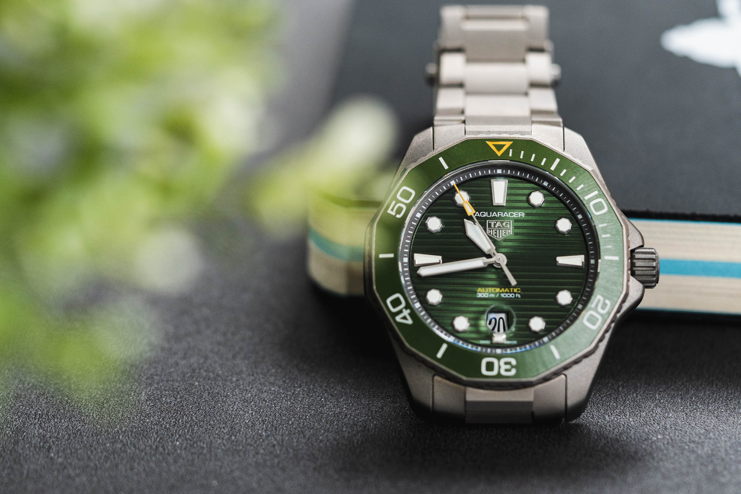 泰格豪雅竞潜300老款和新款区别,泰格豪雅最值得买的表