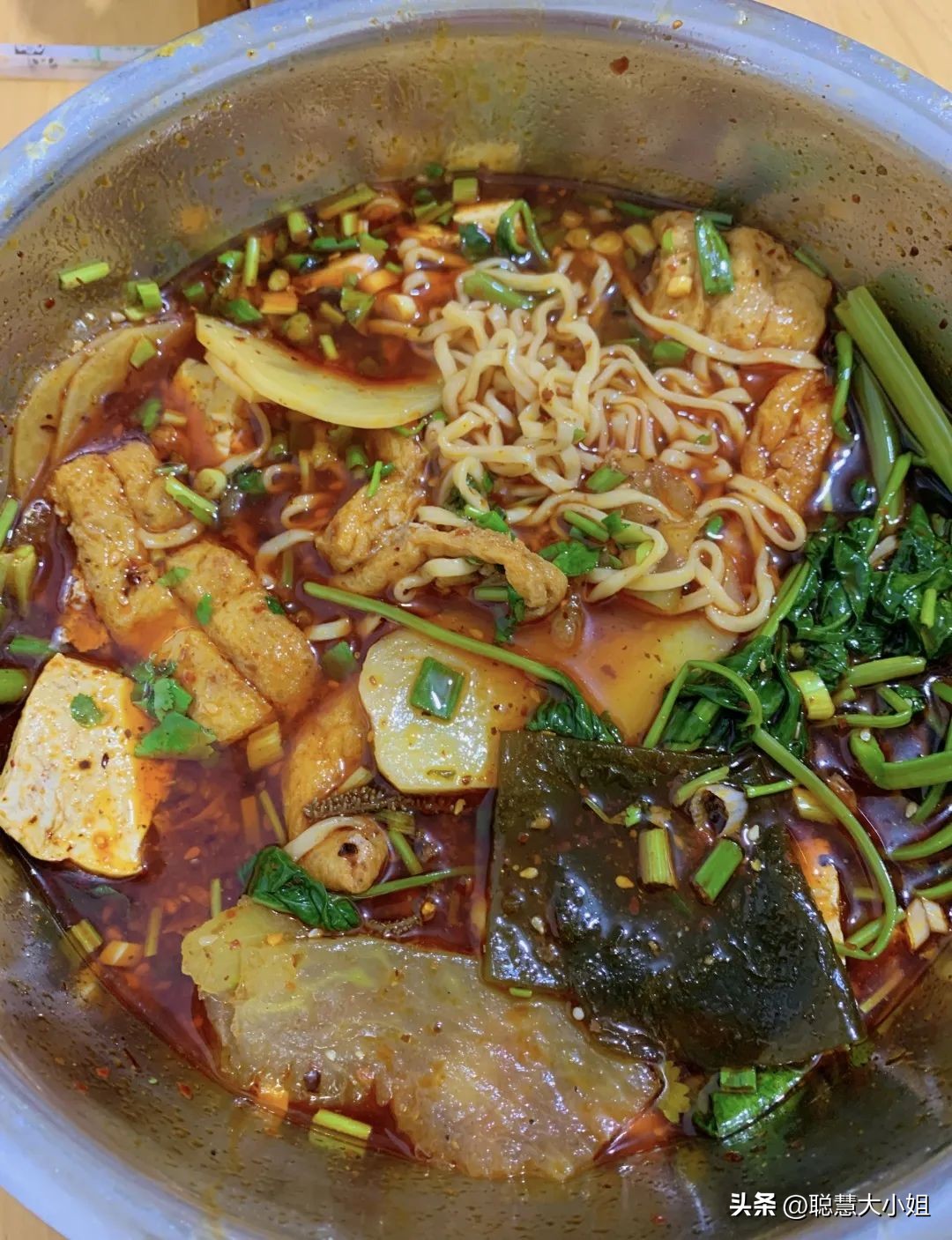 渝中区美食老字号推荐聚餐,重庆渝中区化龙桥华村烧烤老字号