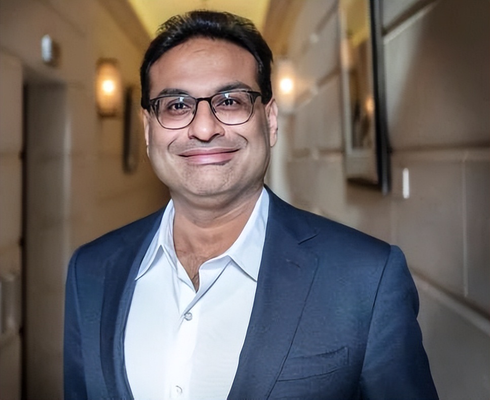 前利洁时CEONarasimhan闪电转投星巴克，陆正耀再战咖啡市场