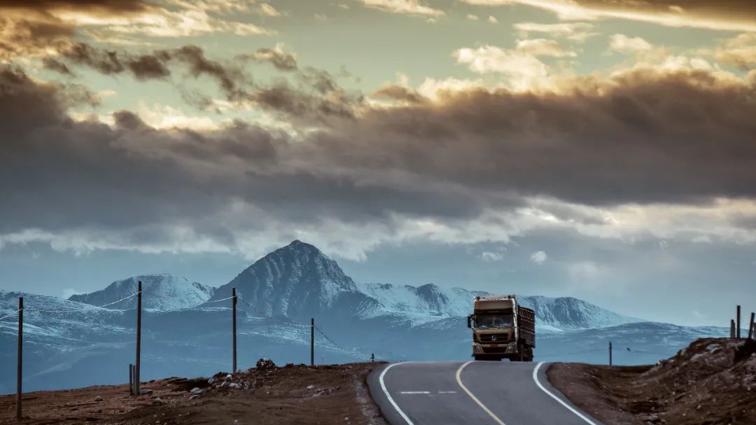 昆明到318川藏线自驾游详细攻略,南京出发318川藏线自驾游攻略