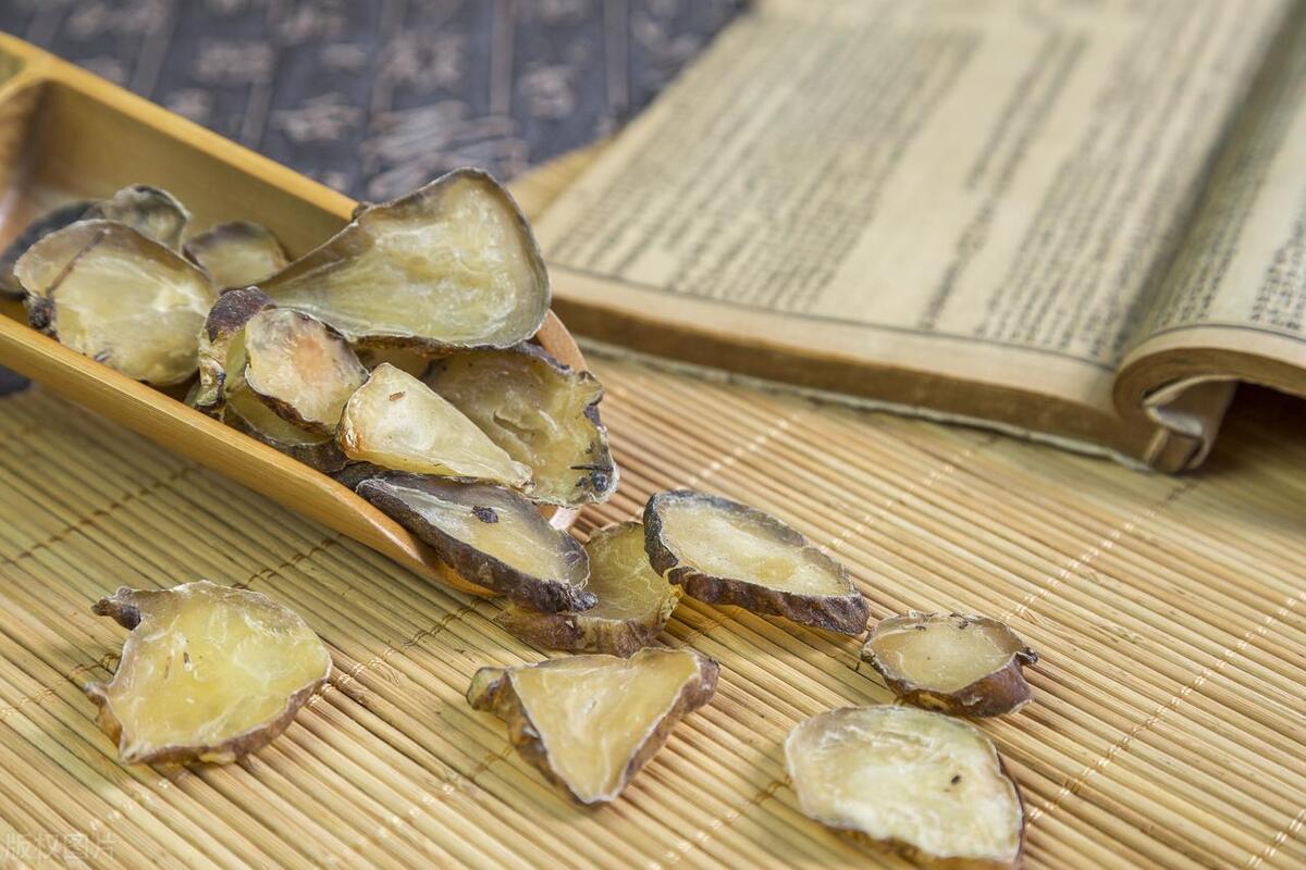 脸上长痘痘是暗示身体哪个器官,面部长痘痘对应五脏六腑图