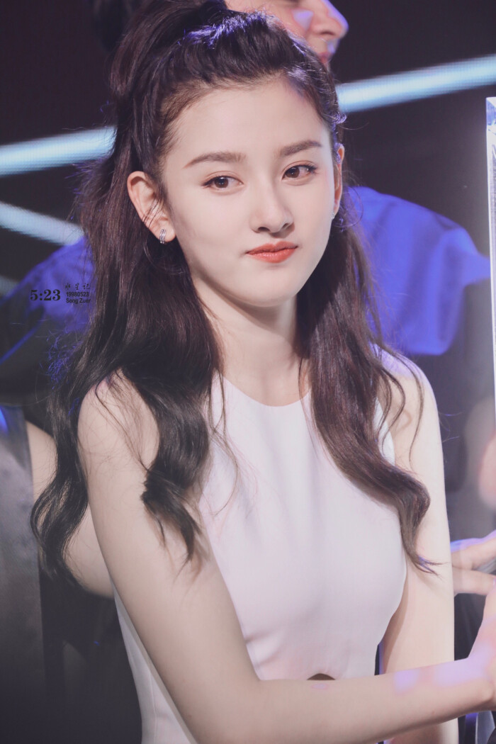 娱乐圈公认的神颜,娱乐圈十大绝美颜值