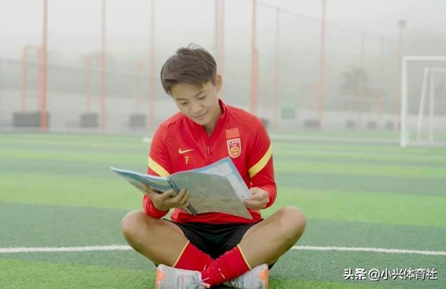 王霜邀追风女孩到武汉特训,王霜给追风女孩的一封信