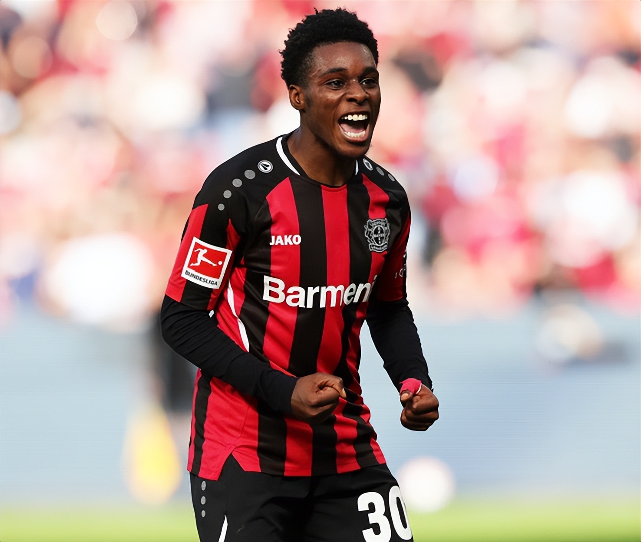 目前足坛最强右边后卫前十名,2023足坛后卫身价排行