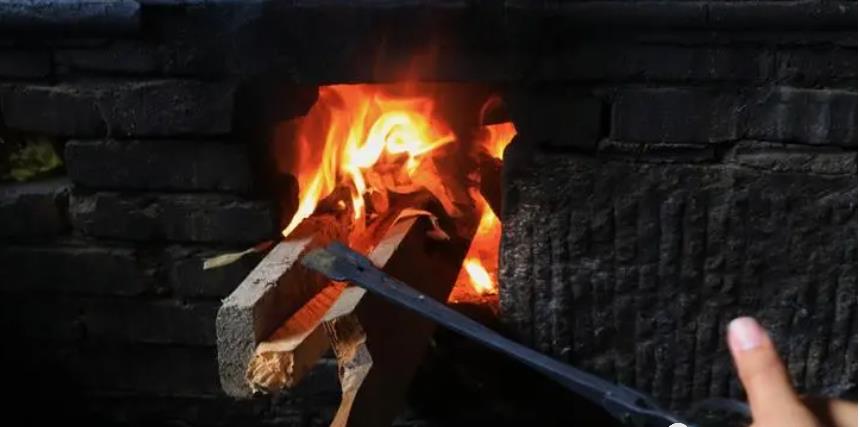 猪肉下锅为什么会粘锅,猪肉炒时会粘锅为什么