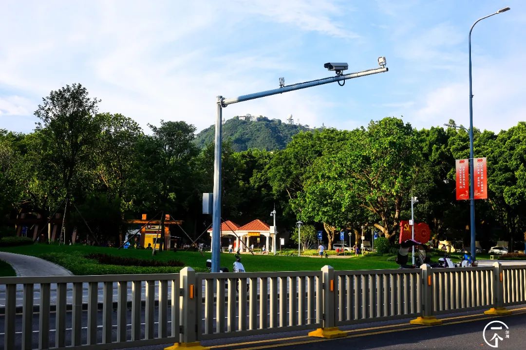 深圳航空空姐空少,深圳航空空少乘务员