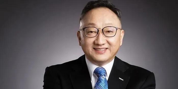 从负债3亿到百亿富豪,富豪从白手起家到负债225亿