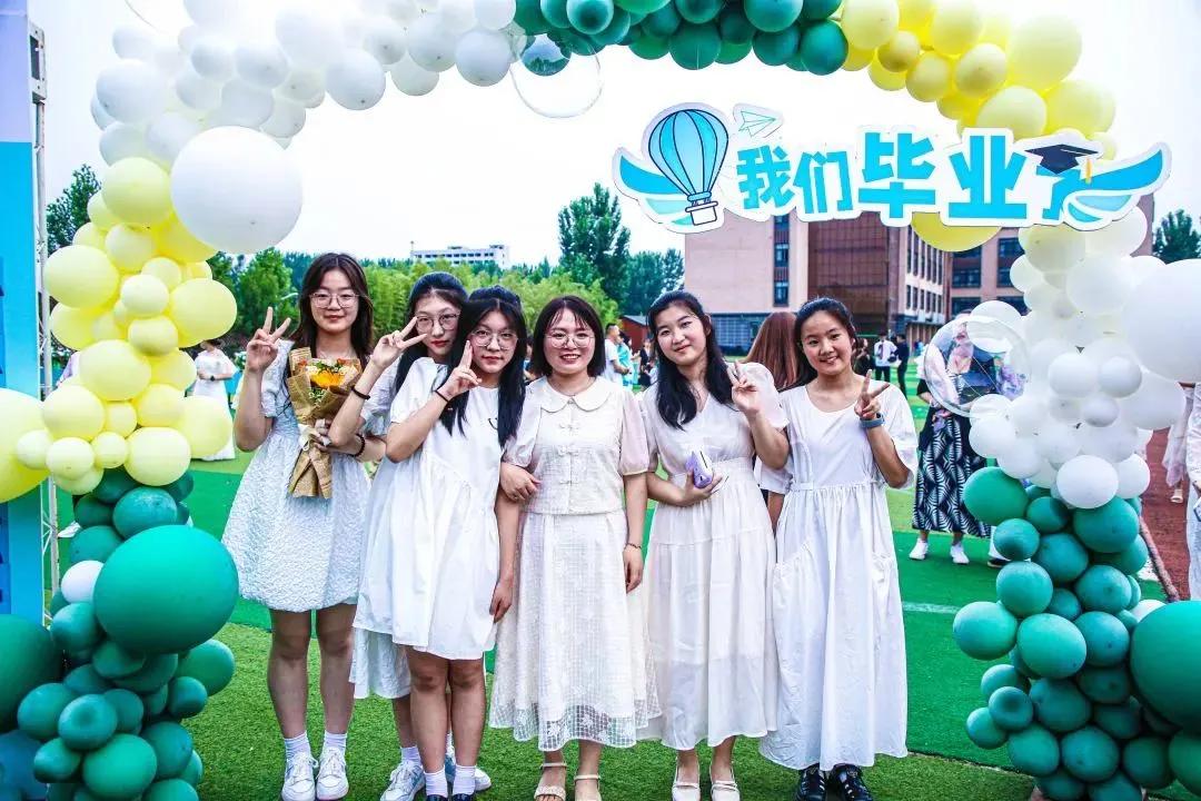 此去星辰大海归来仍是少年的意思,此去星辰大海归来仍是少年的出处