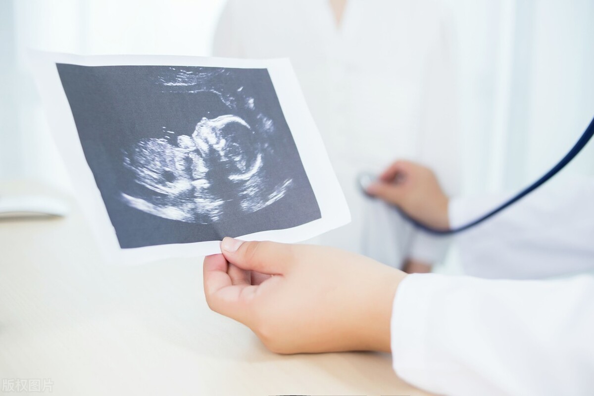 女性癫痫病能不能生孩子,女性有癫痫病服用药能生孩子吗