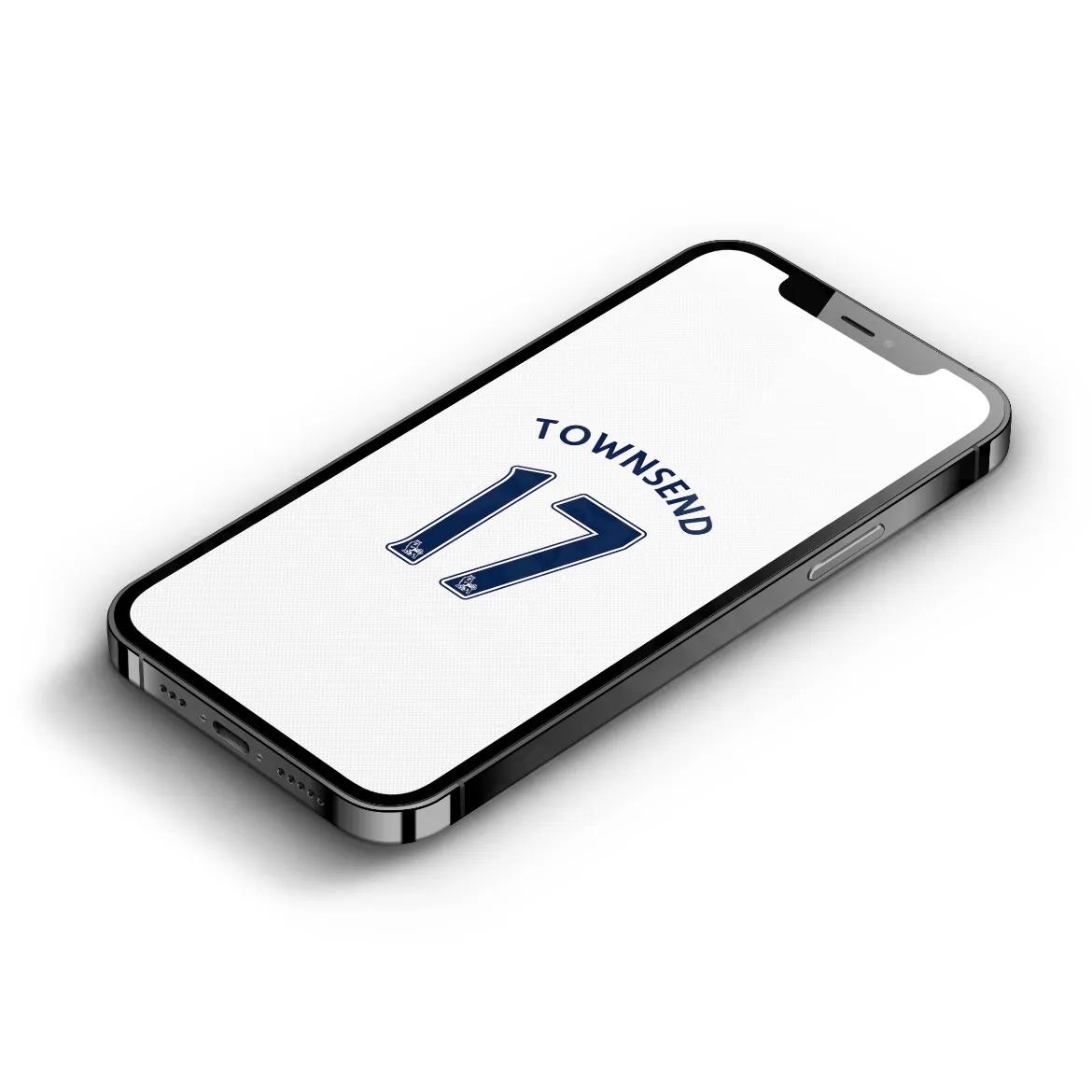 手机壁纸有关足球,皇马球衣队徽壁纸