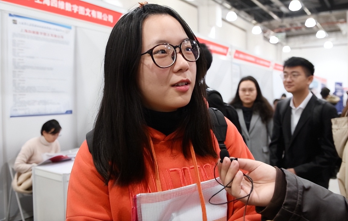 最近火了最硬核的辞职信,00后辞职信火了快乐才是最重要的