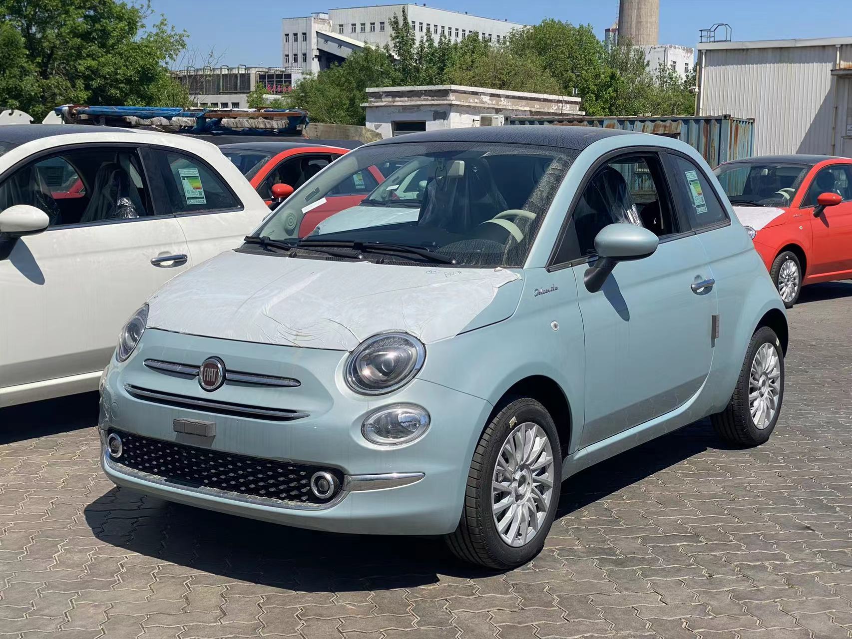 2023款菲亚特500燃油版价格,全新菲亚特500e实车