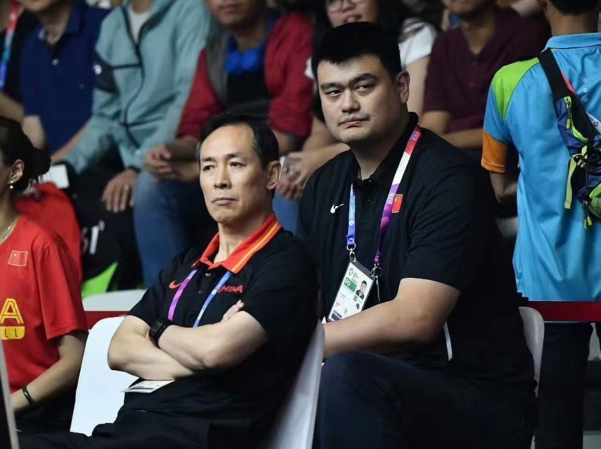 姚明卸权?CBA是小事,姚明将成国际篮联主席,中国篮球迎来曙光