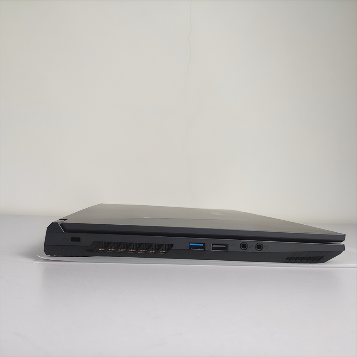 绁炶垷鎴樼z8-da7ns鍊煎緱涔板悧,绁炶垷鎴樼z8-da7np12浠7