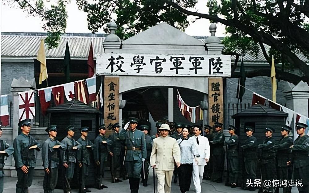 国民*党**这支部队的起义，给予蒋介石沉重打击，从此再无翻盘可能