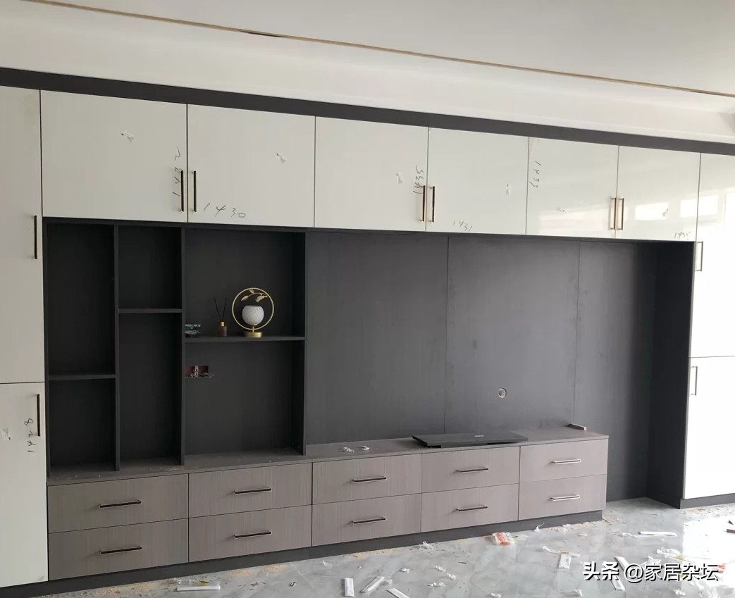 跟风满墙电视柜,不要跟风安装电视柜
