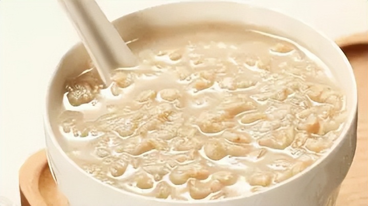 吃燕麦有什么好处？医生小课堂：血糖高的人应该如何挑选燕麦？