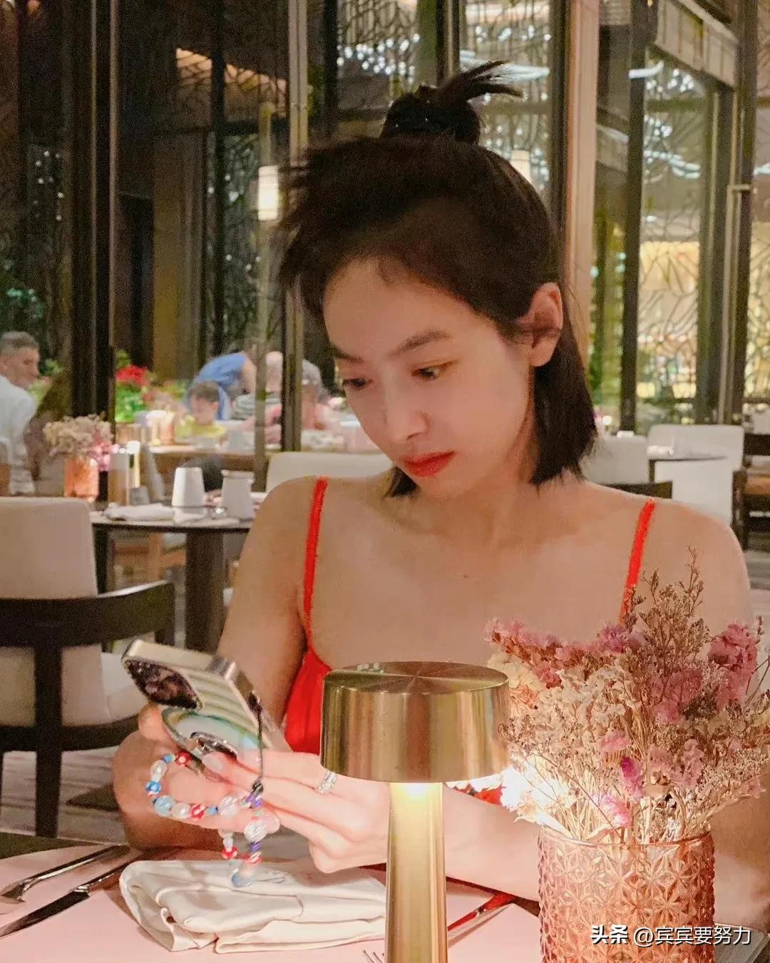 宋茜泰国旅游,宋茜泰国私服