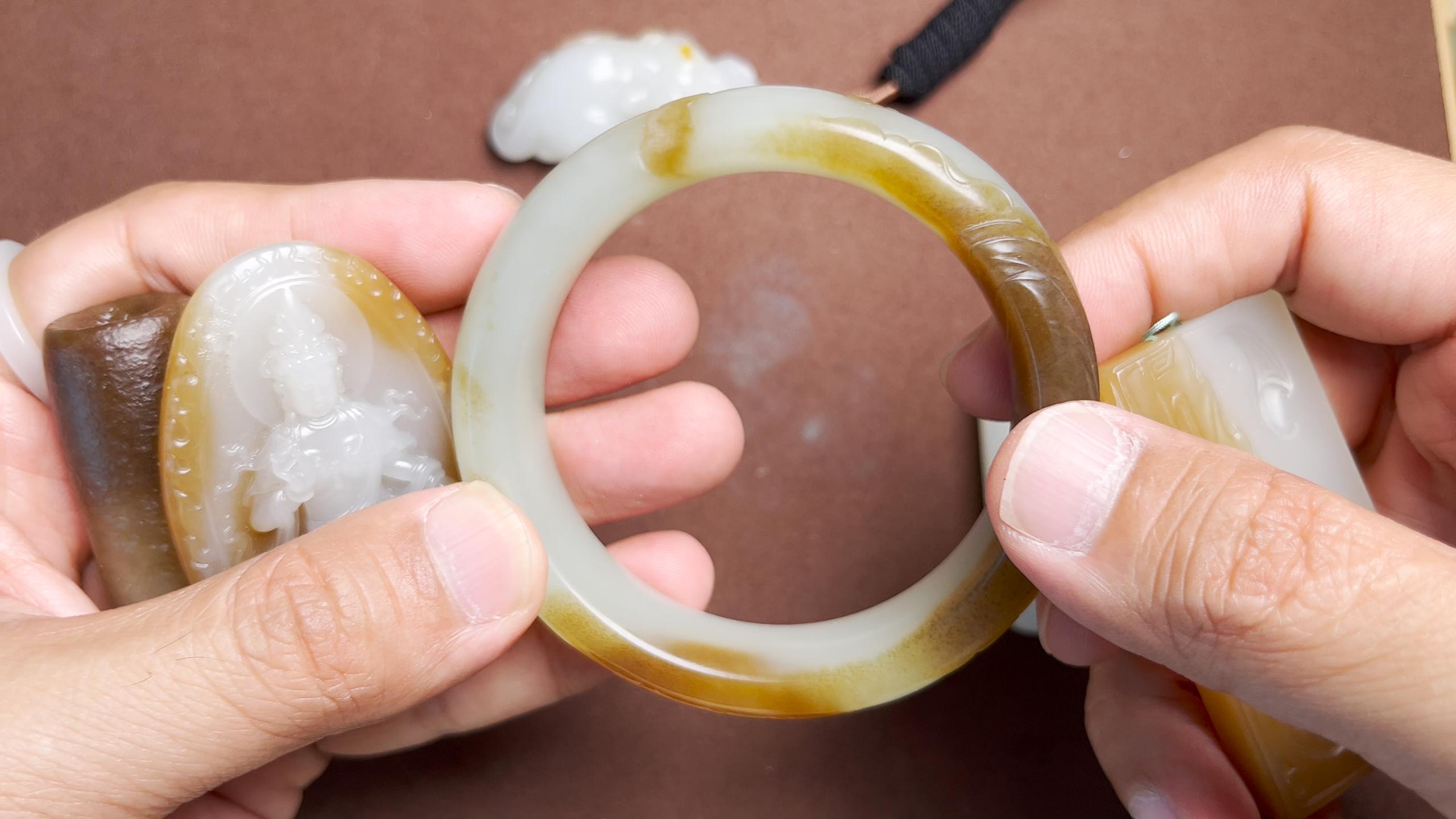 和田玉籽料知识揭秘,和田玉知识讲解海报