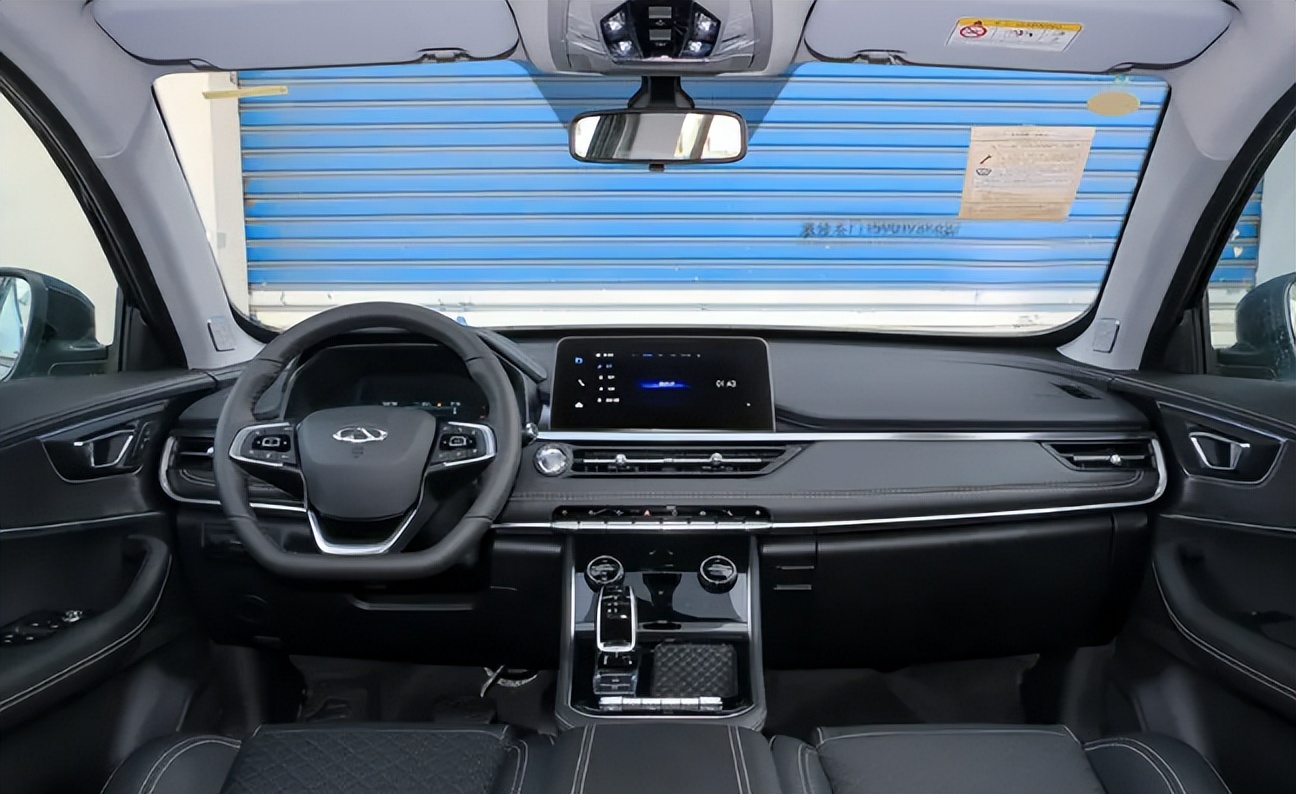 10万左右suv隔音省油国产车推荐,10万落地的suv哪一款好和省油