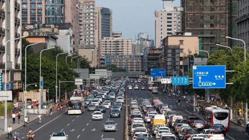 成都是全球汽车最多的城市吗,成都汽车是最多的城市吗