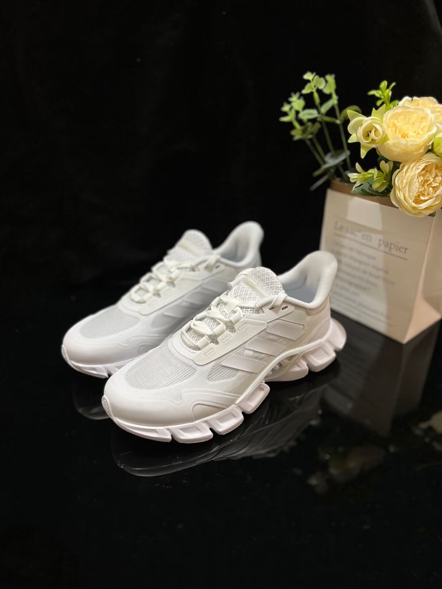 阿迪climacool清风鞋,adidasclimacool清风慢跑