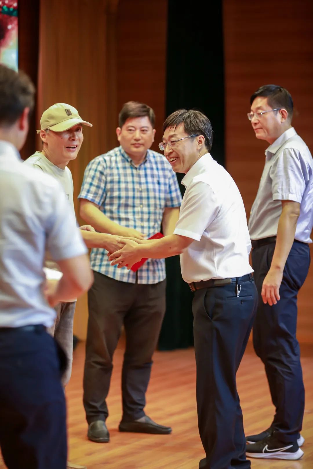 宁海学校教师节,南京市教师节活动