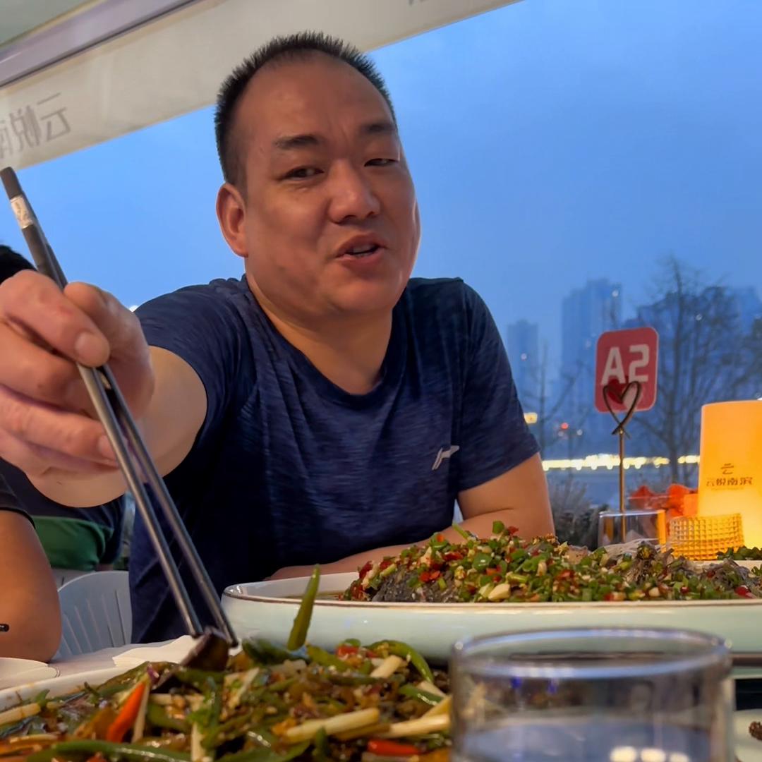 有兴趣的可以听完，了解90个平的面庄怎么年赚500万的...