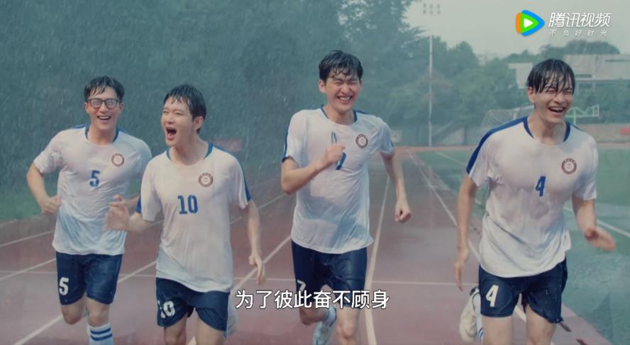 集体打一星，开分2.4，年度恶臭烂剧