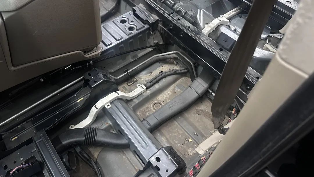 翻新一辆07年沃尔沃xc90要多少钱,开了四年的沃尔沃xc90多少钱